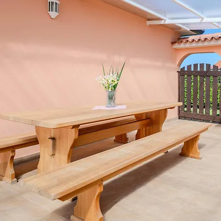 Σπίτι διακοπών Pet Friendly In *