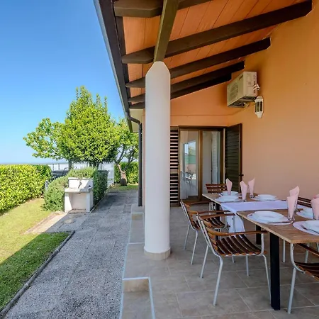 Pet Friendly In * Buje